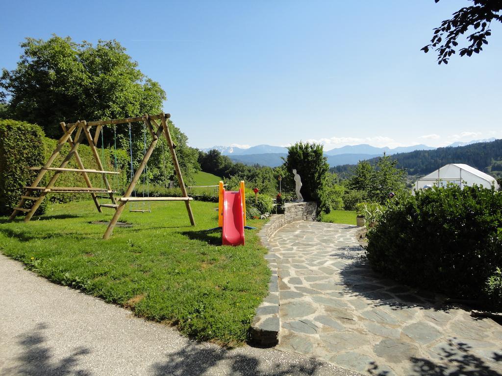 Kollehof Apartment Krumpendorf Bagian luar foto