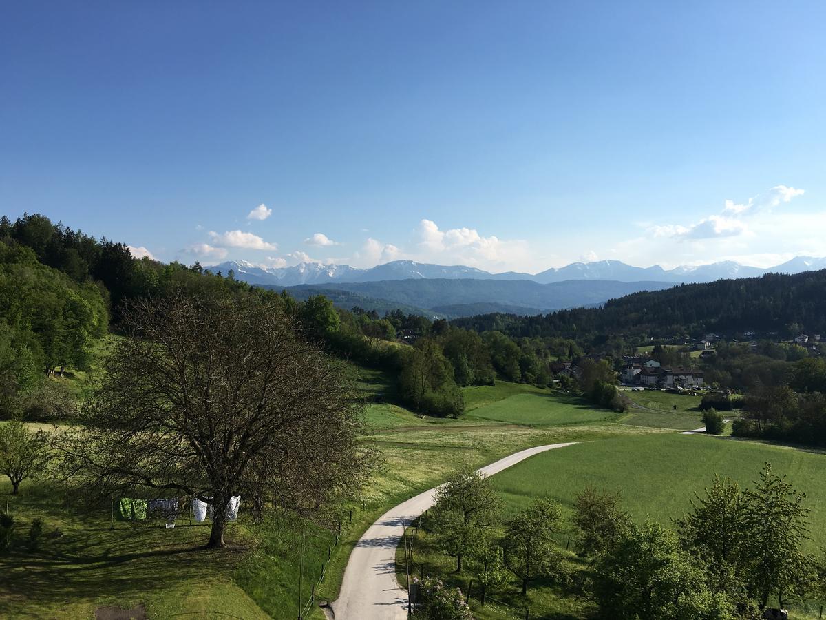 Kollehof Apartment Krumpendorf Bagian luar foto