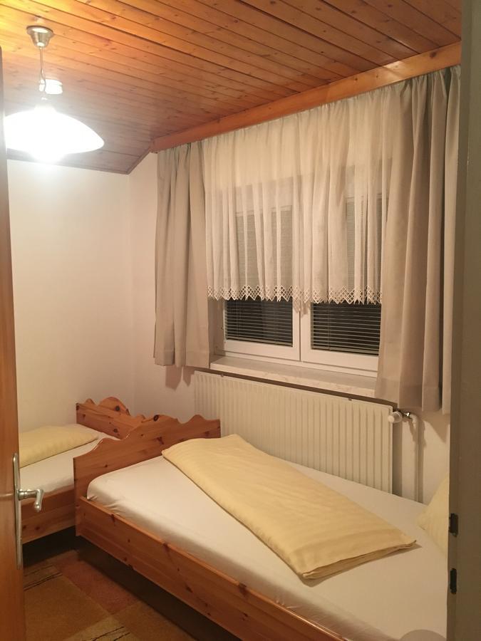 Kollehof Apartment Krumpendorf Bagian luar foto